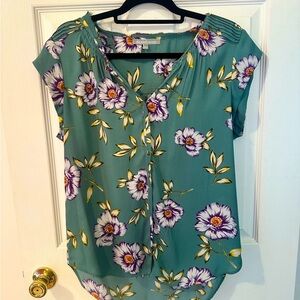 Daniel rain green flutter sleeve blouse